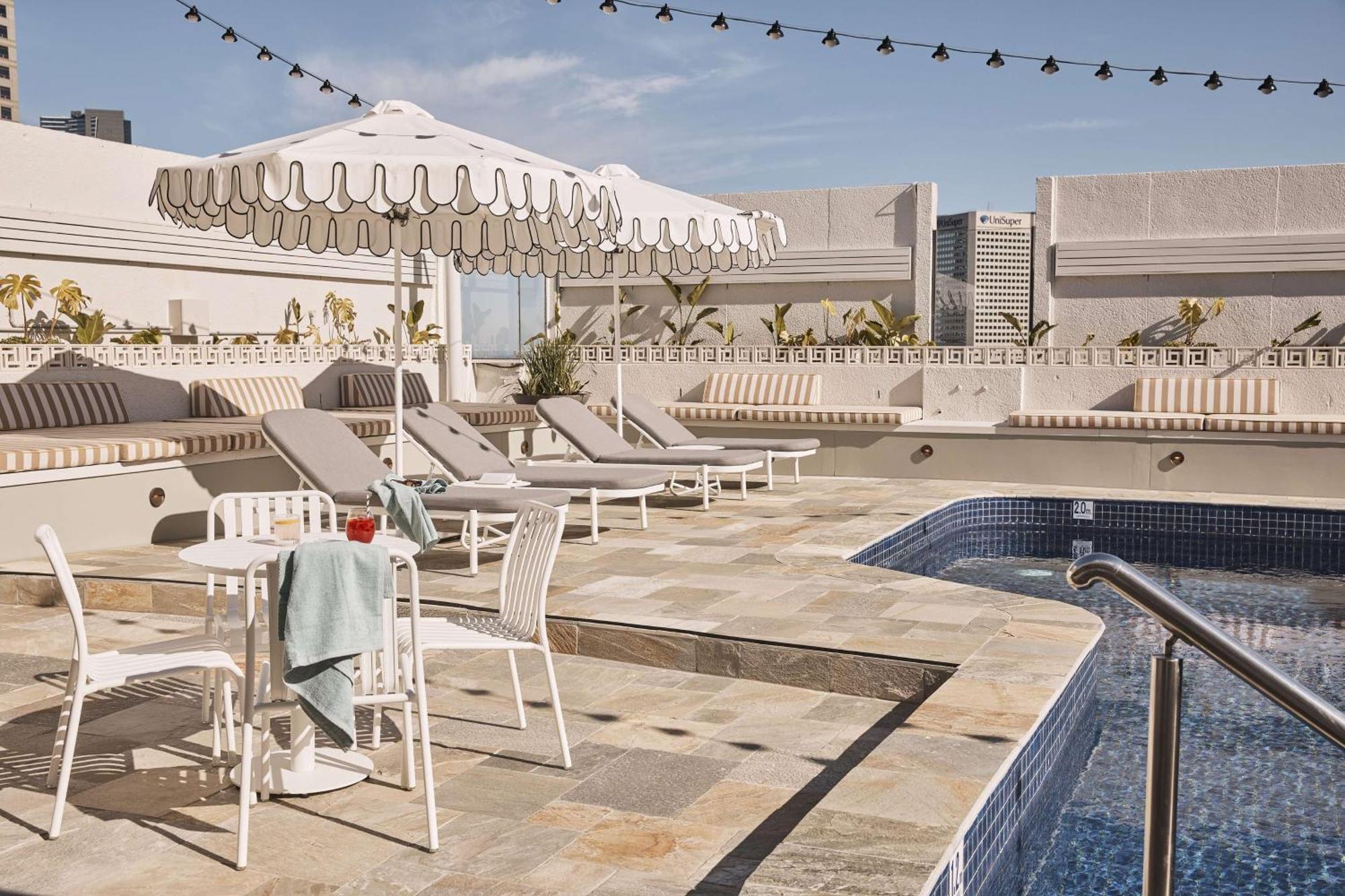Rydges Melbourne Hotel Екстериор снимка