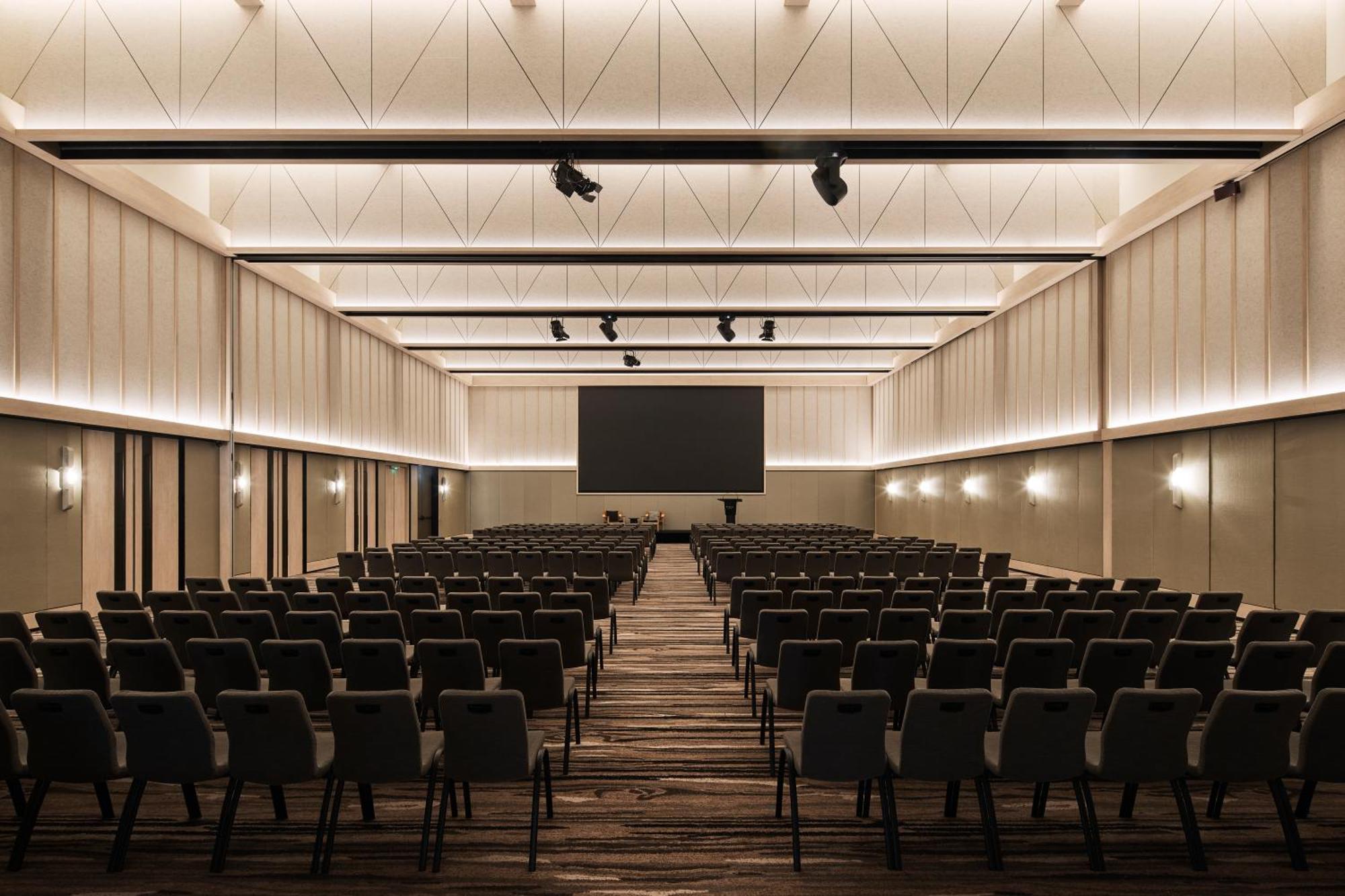 Rydges Melbourne Hotel Екстериор снимка
